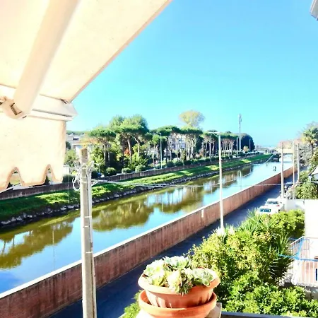 Abate 1st Floor * Lido di Camaiore